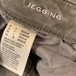 Jeggings